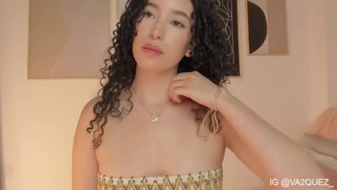 Snapshot of imsarah__ chatting on 13, 10, 2025 Sara online show from 13, 10, 2025