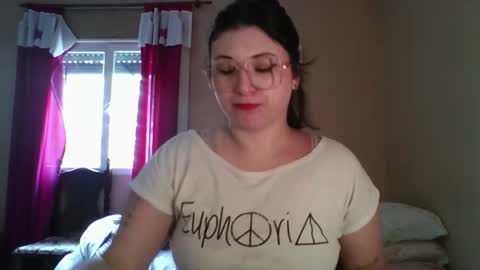 Snapshot of imsohornydacom chatting on 2, 12, 2025 Florencia online show from 2, 12, 2025