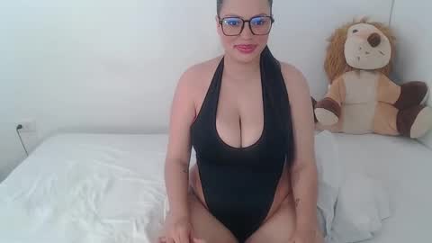 Snapshot of imsweetlips chatting on 20, 9, 2025 imsweetlips online show from 20, 9, 2025