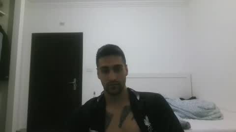 Snapshot of imyouroniichan chatting on 29, 10, 2025 imyouroniichan online show from 29, 10, 2025