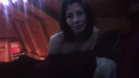 Snapshot of in_this_moment_ chatting on 17, 12, 2025 in_this_moment_ online show from 17, 12, 2025