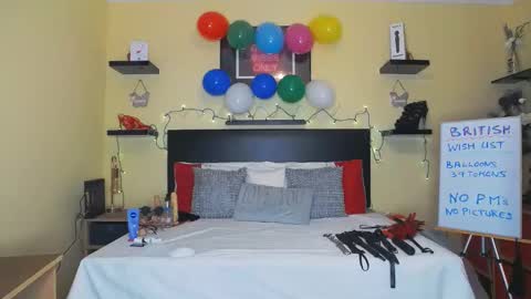 inannalove online show from 12, 12, 2024