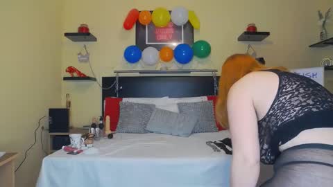 inannalove online show from 28, 2, 2025
