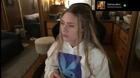 Snapshot of incognitoqueen chatting on 27, 12, 2024 Carter online show from 27, 12, 2024