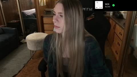 Snapshot of incognitoqueen chatting on 31, 12, 2024 Carter online show from 31, 12, 2024