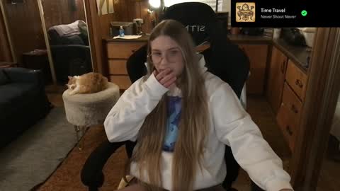 Snapshot of incognitoqueen chatting on 3, 1, 2025 Carter online show from 3, 1, 2025