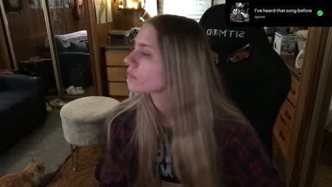 Snapshot of incognitoqueen chatting on 26, 1, 2025 Carter online show from 26, 1, 2025