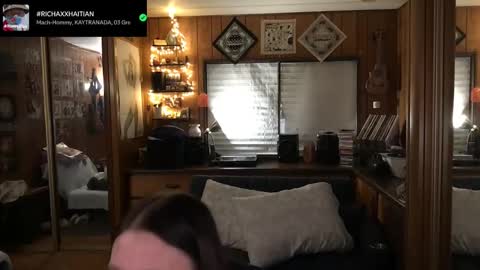 Snapshot of incognitoqueen chatting on 6, 10, 2025 Carter online show from 6, 10, 2025