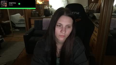 Snapshot of incognitoqueen chatting on 14, 10, 2025 Carter online show from 14, 10, 2025