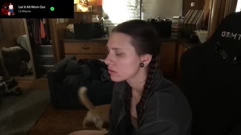 Snapshot of incognitoqueen chatting on 16, 10, 2025 Carter online show from 16, 10, 2025