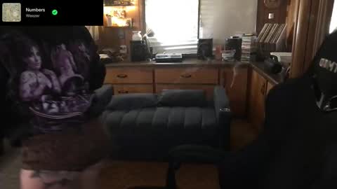 Snapshot of incognitoqueen chatting on 24, 10, 2025 Carter online show from 24, 10, 2025