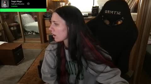 Snapshot of incognitoqueen chatting on 17, 12, 2025 Carter online show from 17, 12, 2025