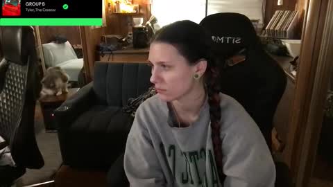 Snapshot of incognitoqueen chatting on 18, 12, 2025 Carter online show from 18, 12, 2025