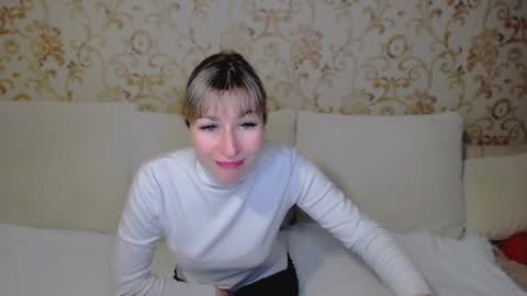 Snapshot of incredible_ariela chatting on 4, 12, 2024 incredible_ariela online show from 4, 12, 2024