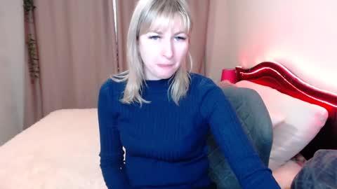 Snapshot of incredible_ariela chatting on 4, 1, 2025 incredible_ariela online show from 4, 1, 2025