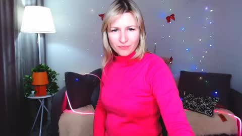 Snapshot of incredible_ariela chatting on 20, 2, 2025 incredible_ariela online show from 20, 2, 2025