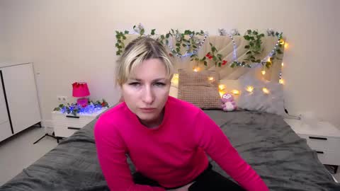 Snapshot of incredible_ariela chatting on 21, 2, 2025 incredible_ariela online show from 21, 2, 2025