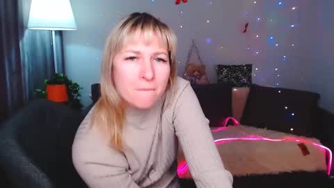 Snapshot of incredible_ariela chatting on 26, 2, 2025 incredible_ariela online show from 26, 2, 2025