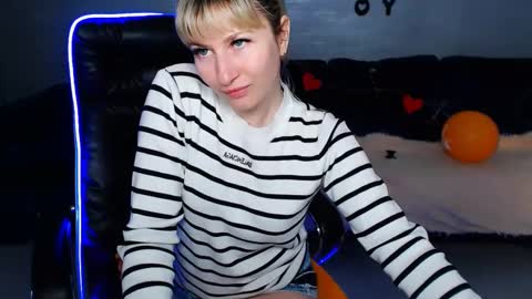 Snapshot of incredible_ariela chatting on 7, 3, 2025 incredible_ariela online show from 7, 3, 2025