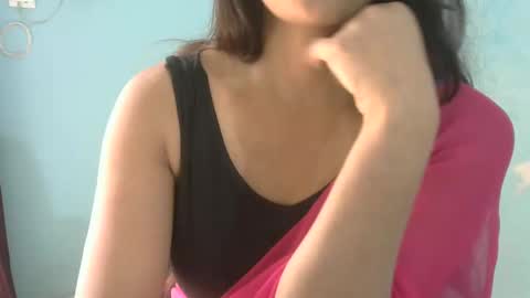 Snapshot of indiananu23 chatting on 17, 12, 2024 indiananu23 online show from 17, 12, 2024