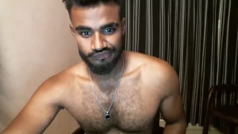 Snapshot of indianbull2023 chatting on 18, 5, 2026 indian slim boy with big for u online show from 18, 5, 2026