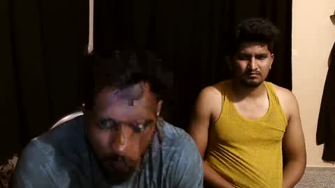 Snapshot of indiandesiguys2023 chatting on 15, 4, 2026 indian guys for you online show from 15, 4, 2026