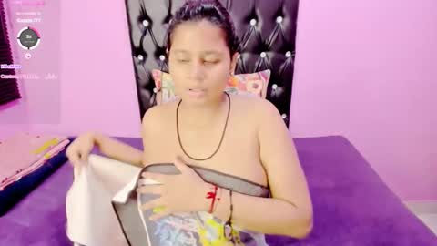 PARADISEQUEEN online show from 4, 1, 2025