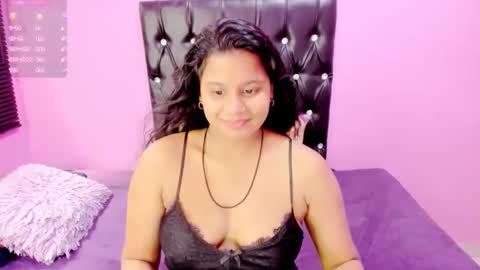 PARADISEQUEEN online show from 8, 2, 2025