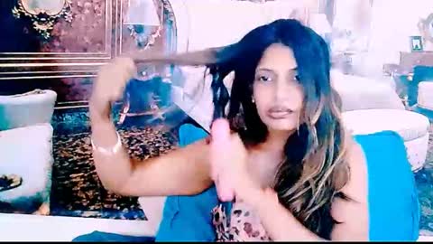 Snapshot of indianhunnie69 chatting on 17, 12, 2025 Amy online show from 17, 12, 2025