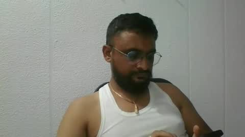 Snapshot of indianlover1433 chatting on 8, 10, 2025 Indian lover online show from 8, 10, 2025