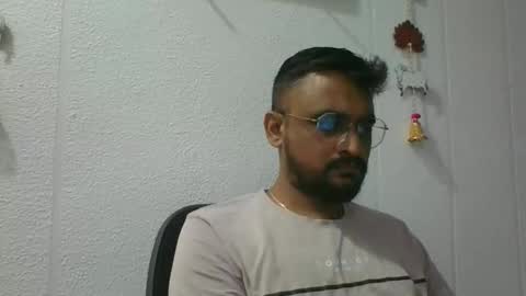 Snapshot of indianlover1433 chatting on 31, 10, 2025 Indian lover online show from 31, 10, 2025