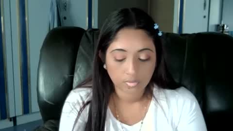 Snapshot of indianplaygal69 chatting on 20, 9, 2025 Indianpalgal69 online show from 20, 9, 2025