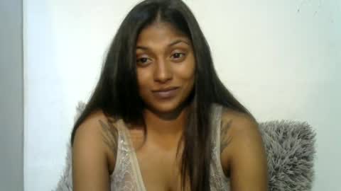 indianqtpie6 online show from 11, 6, 2026