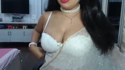 Radha online show from 19, 4, 2026