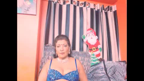 Snapshot of indiansarika65 chatting on 19, 12, 2024 indiansarika65 online show from 19, 12, 2024