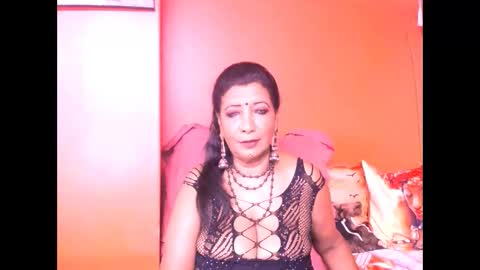 Snapshot of indiansarika65 chatting on 18, 2, 2026 indiansarika65 online show from 18, 2, 2026