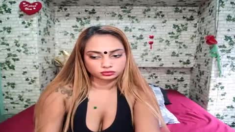 Snapshot of indiansecretlove20 chatting on 9, 10, 2025 goddess online show from 9, 10, 2025