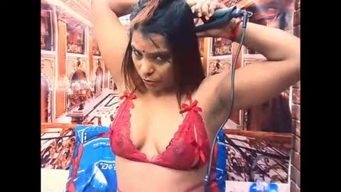 Snapshot of indiansexyass4u2luv chatting on 25, 11, 2025 indiansexyass4u2luv online show from 25, 11, 2025