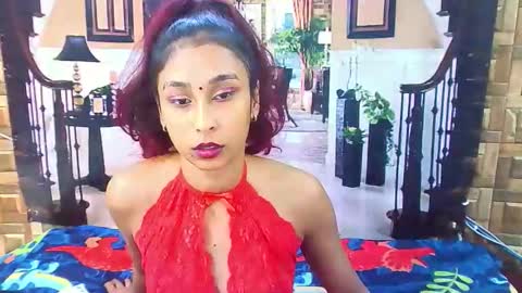 indiansexybutt4u2luv online show from 22, 5, 2026