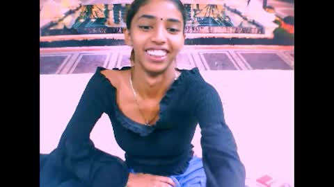 indiansexyslender4u2luv online show from 7, 2, 2025