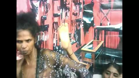 indiansexyslender4u2luv online show from 10, 3, 2025