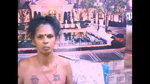 indiansexyslender4u2luv online show from 17, 9, 2025