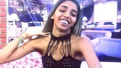 indiansexyslender4u2luv online show from 15, 12, 2025