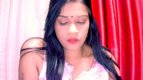 indiansexyy21 online show from 5, 7, 2026