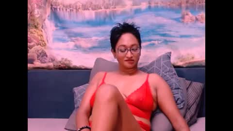 Snapshot of indianspicy69 chatting on 18, 12, 2024 Shreya online show from 18, 12, 2024