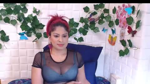 Snapshot of indianstunner69 chatting on 18, 10, 2025 Sam online show from 18, 10, 2025