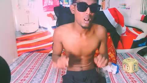 Snapshot of indianthuggin chatting on 18, 12, 2025 BabyFace online show from 18, 12, 2025