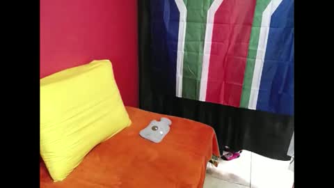 indianvixen07 online show from 15, 5, 2026