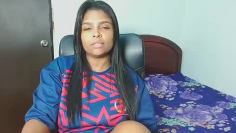 Snapshot of indica_18 chatting on 31, 1, 2025 Aleja vallejo online show from 31, 1, 2025