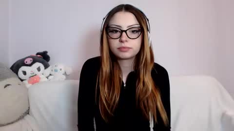 Snapshot of indigoelle chatting on 11, 3, 2025 Indigo Elle online show from 11, 3, 2025